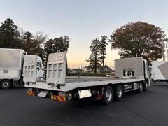 �����ۤˤĤ��Ƥ����եʥ�С���Ͽ�Ǥ����Ѥ򻻽Ф��Ƥ��ޤ���ŹƬ�ǤΤ��Ϥ����ʤȤʤ�ޤ��������ü�ξ�ϡ���Ͽ�������Ѻ��̤����ȥ󤵤���ǽ������¤��ޤ��� 4