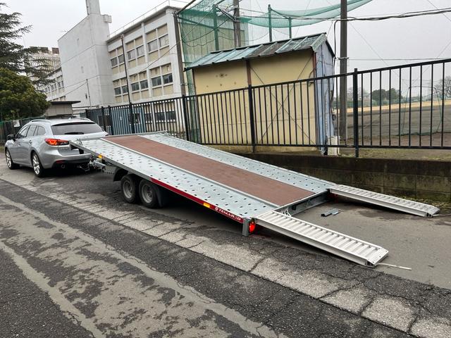 �g���[���[�S���͂U�O�W�����ƂȂ�܂��B