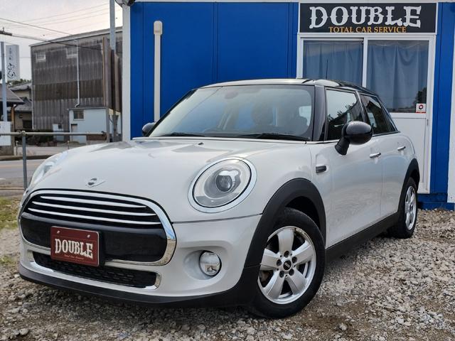 ＭＩＮＩ クーパー　クーパー　５人乗り　純正ナビ　ＥＴＣ　純正アルミ　ブラックルーフ　Ｂｌｕｅｔｏｏｔｈ　コンフォートアクセス　ＬＥＤヘッドライト　ＬＥＤフォグライト　オートライト　実走行１７０００ｋｍ　半年保証付（8枚目）