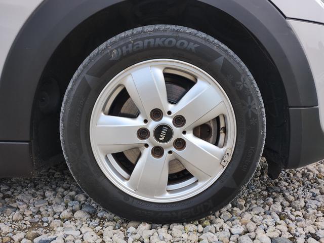 ＭＩＮＩ クーパー　クーパー　５人乗り　純正ナビ　ＥＴＣ　純正アルミ　ブラックルーフ　Ｂｌｕｅｔｏｏｔｈ　コンフォートアクセス　ＬＥＤヘッドライト　ＬＥＤフォグライト　オートライト　実走行１７０００ｋｍ　半年保証付（22枚目）