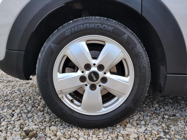 ＭＩＮＩ クーパー　クーパー　５人乗り　純正ナビ　ＥＴＣ　純正アルミ　ブラックルーフ　Ｂｌｕｅｔｏｏｔｈ　コンフォートアクセス　ＬＥＤヘッドライト　ＬＥＤフォグライト　オートライト　実走行１７０００ｋｍ　半年保証付（23枚目）