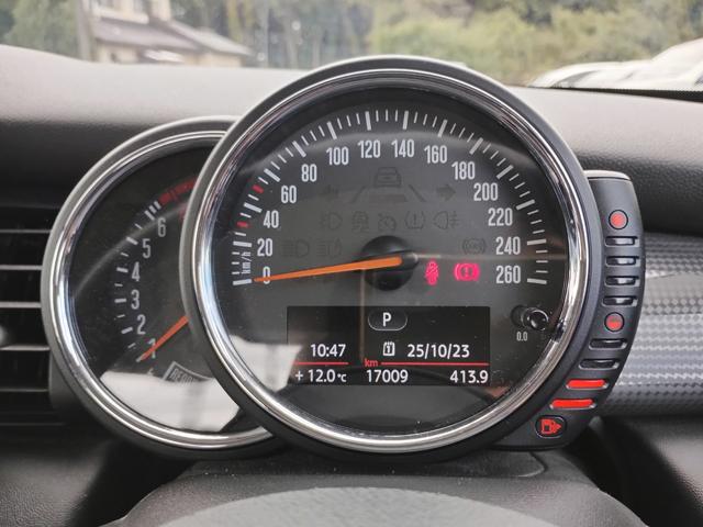 ＭＩＮＩ クーパー　クーパー　５人乗り　純正ナビ　ＥＴＣ　純正アルミ　ブラックルーフ　Ｂｌｕｅｔｏｏｔｈ　コンフォートアクセス　ＬＥＤヘッドライト　ＬＥＤフォグライト　オートライト　実走行１７０００ｋｍ　半年保証付（31枚目）