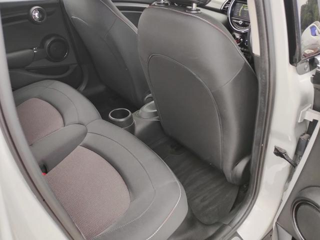 ＭＩＮＩ クーパー　クーパー　５人乗り　純正ナビ　ＥＴＣ　純正アルミ　ブラックルーフ　Ｂｌｕｅｔｏｏｔｈ　コンフォートアクセス　ＬＥＤヘッドライト　ＬＥＤフォグライト　オートライト　実走行１７０００ｋｍ　半年保証付（43枚目）