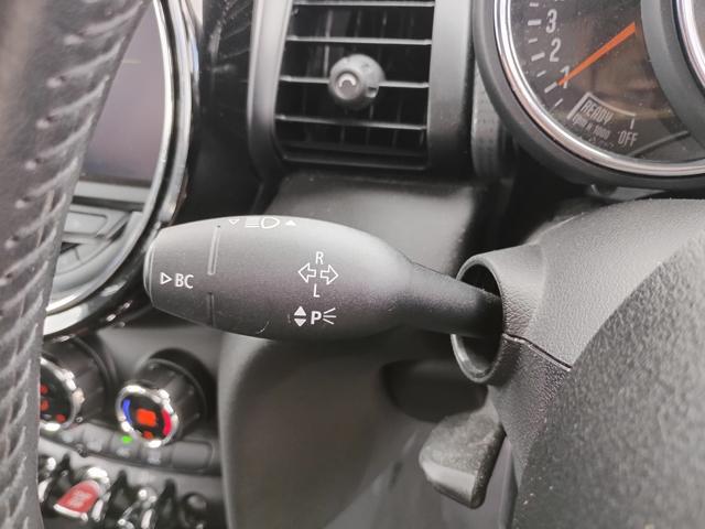 ＭＩＮＩ クーパー　クーパー　５人乗り　純正ナビ　ＥＴＣ　純正アルミ　ブラックルーフ　Ｂｌｕｅｔｏｏｔｈ　コンフォートアクセス　ＬＥＤヘッドライト　ＬＥＤフォグライト　オートライト　実走行１７０００ｋｍ　半年保証付（53枚目）