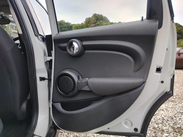 ＭＩＮＩ クーパー　クーパー　５人乗り　純正ナビ　ＥＴＣ　純正アルミ　ブラックルーフ　Ｂｌｕｅｔｏｏｔｈ　コンフォートアクセス　ＬＥＤヘッドライト　ＬＥＤフォグライト　オートライト　実走行１７０００ｋｍ　半年保証付（59枚目）