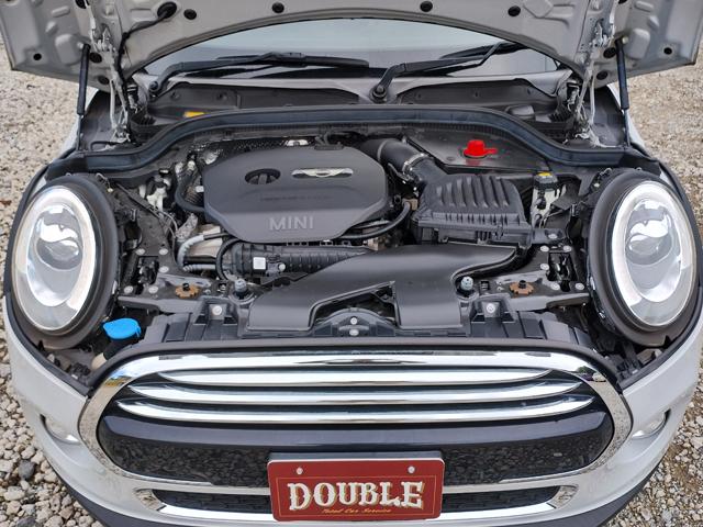 ＭＩＮＩ クーパー　クーパー　５人乗り　純正ナビ　ＥＴＣ　純正アルミ　ブラックルーフ　Ｂｌｕｅｔｏｏｔｈ　コンフォートアクセス　ＬＥＤヘッドライト　ＬＥＤフォグライト　オートライト　実走行１７０００ｋｍ　半年保証付（62枚目）