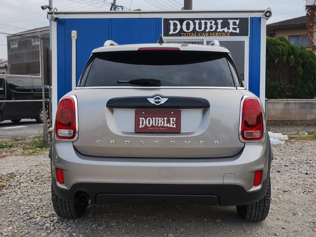 ＭＩＮＩ クロスオーバー　バッキンガム　Ｂｌｕｅｔｏｏｔｈ　オートクルーズ　オートライト　ＬＥＤヘッド＆ＬＥＤフォグライト　純正ＨＤＤナビ　ＥＴＣ　ルーフレール　コンフォートアクセス　純正１６インチアルミ　ドライビングＰＫＧ　半年保証付（6枚目）