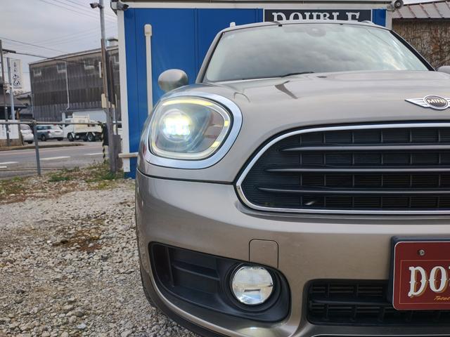 ＭＩＮＩ クロスオーバー　バッキンガム　Ｂｌｕｅｔｏｏｔｈ　オートクルーズ　オートライト　ＬＥＤヘッド＆ＬＥＤフォグライト　純正ＨＤＤナビ　ＥＴＣ　ルーフレール　コンフォートアクセス　純正１６インチアルミ　ドライビングＰＫＧ　半年保証付（13枚目）