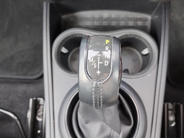 ＭＩＮＩ クロスオーバー　バッキンガム　Ｂｌｕｅｔｏｏｔｈ　オートクルーズ　オートライト　ＬＥＤヘッド＆ＬＥＤフォグライト　純正ＨＤＤナビ　ＥＴＣ　ルーフレール　コンフォートアクセス　純正１６インチアルミ　ドライビングＰＫＧ　半年保証付（36枚目）
