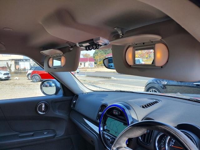 ＭＩＮＩ クロスオーバー　バッキンガム　Ｂｌｕｅｔｏｏｔｈ　オートクルーズ　オートライト　ＬＥＤヘッド＆ＬＥＤフォグライト　純正ＨＤＤナビ　ＥＴＣ　ルーフレール　コンフォートアクセス　純正１６インチアルミ　ドライビングＰＫＧ　半年保証付（50枚目）