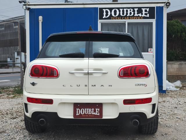 ＭＩＮＩ クーパーＳ　クラブマン　クラブマン　クーパーＳ　純正ナビ　バックカメラ　ＥＴＣ　ＬＥＤヘッド＆フォグライト　コンフォートアクセス　バックソナー　純正１７インチアルミ　ブラックルーフ　ＵＳＢ　Ｂｌｕｅｔｏｏｔｈ　半年保証付（6枚目）