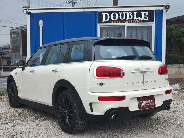 ＭＩＮＩ クーパーＳ　クラブマン　クラブマン　クーパーＳ　純正ナビ　バックカメラ　ＥＴＣ　ＬＥＤヘッド＆フォグライト　コンフォートアクセス　バックソナー　純正１７インチアルミ　ブラックルーフ　ＵＳＢ　Ｂｌｕｅｔｏｏｔｈ　半年保証付（7枚目）