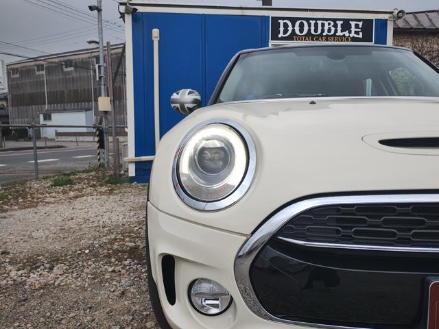 ＭＩＮＩ クーパーＳ　クラブマン　クラブマン　クーパーＳ　純正ナビ　バックカメラ　ＥＴＣ　ＬＥＤヘッド＆フォグライト　コンフォートアクセス　バックソナー　純正１７インチアルミ　ブラックルーフ　ＵＳＢ　Ｂｌｕｅｔｏｏｔｈ　半年保証付（11枚目）