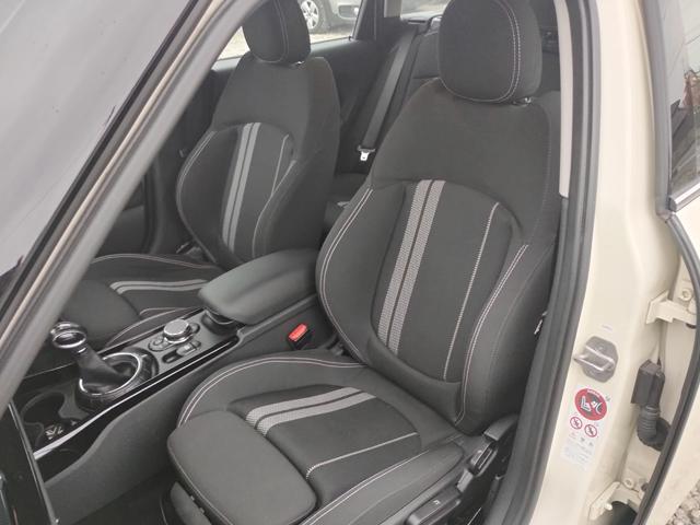 ＭＩＮＩ クーパーＳ　クラブマン　クラブマン　クーパーＳ　純正ナビ　バックカメラ　ＥＴＣ　ＬＥＤヘッド＆フォグライト　コンフォートアクセス　バックソナー　純正１７インチアルミ　ブラックルーフ　ＵＳＢ　Ｂｌｕｅｔｏｏｔｈ　半年保証付（41枚目）