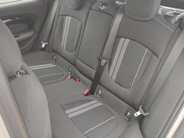 ＭＩＮＩ クーパーＳ　クラブマン　クラブマン　クーパーＳ　純正ナビ　バックカメラ　ＥＴＣ　ＬＥＤヘッド＆フォグライト　コンフォートアクセス　バックソナー　純正１７インチアルミ　ブラックルーフ　ＵＳＢ　Ｂｌｕｅｔｏｏｔｈ　半年保証付（45枚目）