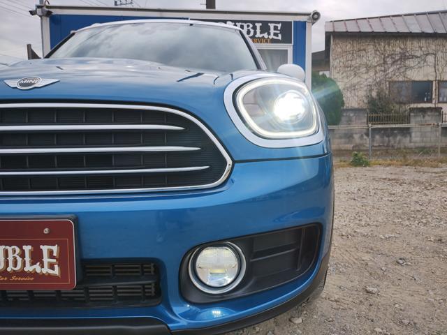 ＭＩＮＩ クーパーＤ　クロスオーバー　クーパーＤ　純正ナビ　バックカメラ　ＥＴＣ　オートクルーズ　クリアランスソナー　コンフォートアクセス　Ｂｌｕｅｔｏｏｔｈ　純正１７インチアルミ　スモークフィルム　ルーフレール　半年保証付（15枚目）