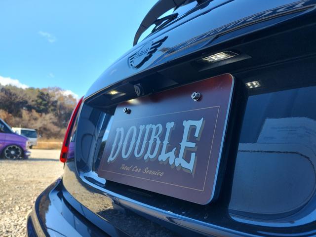 ＭＩＮＩ クーパーＳ　クーパーＳ　６速ＭＴ　ＪＣＷパッケージ　ＪＣＷマフラー　ＪＣＷチューニングキット　社外フロントリップ　純正ナビ　バックカメラ　ＥＴＣ　ローダウン　ＢＢＳ１７インチアルミ　スモークフィルム　半年保証付（32枚目）