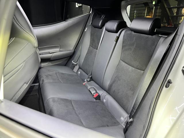 アクア GRスポーツ 純正ナビ・フルセグTV・バックカメラ・ETC2.0・ドライブレコーダー・前席シートヒーター・スペアキー・ユーザー買取・ワンオーナー(9枚目)