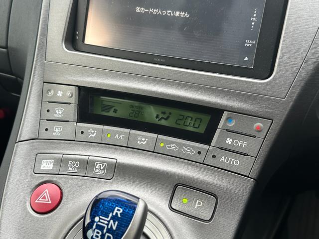 プリウス Ｓツーリングセレクション　１年保証付／純正ツーリングアルミ／Ｂｌｕｅｔｏｏｔｈオーディオ／バックモニター／ＥＴＣ／ＴＶ視聴／トヨタ純正ナビ／盗難防止システム／スマートキー／キーレス／ＬＥＤヘッドライト／（27枚目）