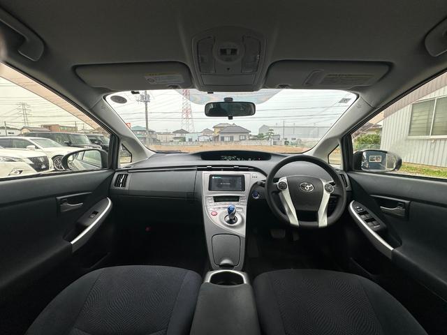 プリウス Ｓツーリングセレクション　１年保証付／純正ツーリングアルミ／Ｂｌｕｅｔｏｏｔｈオーディオ／バックモニター／ＥＴＣ／ＴＶ視聴／トヨタ純正ナビ／盗難防止システム／スマートキー／キーレス／ＬＥＤヘッドライト／（43枚目）