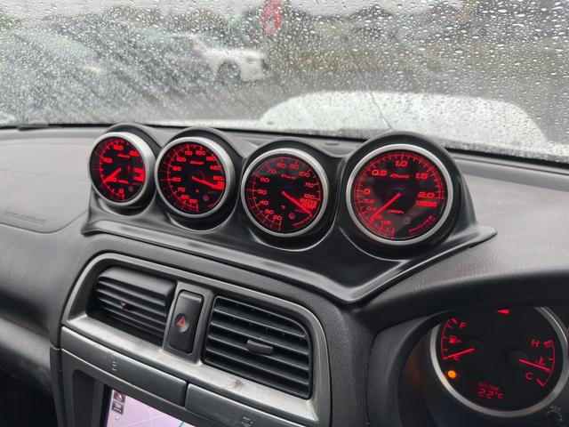 インプレッサ ＷＲＸ　ＳＴｉ　６速ＭＴ／車高調／社外ＡＷ純正ホイール有／ＨＫＳエアクリ／Ｄｅｆｉ追加メーター／ＢＬＩＴＺアルミラジエーター／ＢＬＩＴＺターボタイマー／ＮＡＲＤＩステアリング／ドラレコ／ナビ／バックカメラ／ＥＴＣ（36枚目）