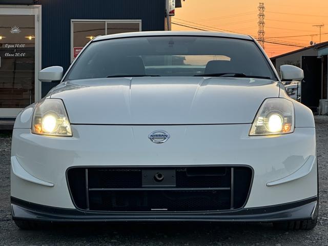 フェアレディＺ バージョンＳＴ　ＮＩＳＭＯエアロ／ＮＩＳＭＯリアウィング／ＴＥＩＮ車高調／ＨＫＳマフラー／インパル１９ＡＷ／ナビ／ＢＴ再生／フルセグＴＶ／ｂｒｅｎｂｏキャリパー／ＢＯＳＥ／ＶＯＲＴＥＸセキュリティ／ＥＴＣ／禁煙車（6枚目）