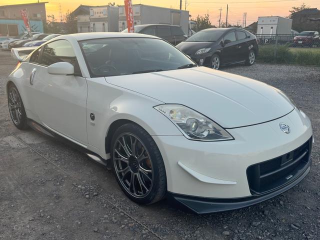 フェアレディＺ バージョンＳＴ　ＮＩＳＭＯエアロ／ＮＩＳＭＯリアウィング／ＴＥＩＮ車高調／ＨＫＳマフラー／インパル１９ＡＷ／ナビ／ＢＴ再生／フルセグＴＶ／ｂｒｅｎｂｏキャリパー／ＢＯＳＥ／ＶＯＲＴＥＸセキュリティ／ＥＴＣ／禁煙車（7枚目）