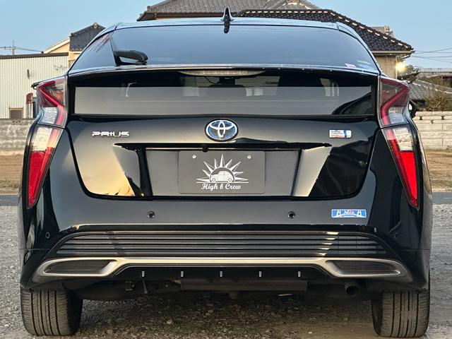 プリウス Aツーリングセレクション 1年保証付き/TRDエアロ/黒革/純正9型ナビ/BSM/セーフティセンス/クルコン/シートヒーター/HUD/ドラレコ/バックカメラ/フルセグTV/BT再生/LEDヘッドライト/オートライト/電格ミラー(11枚目)