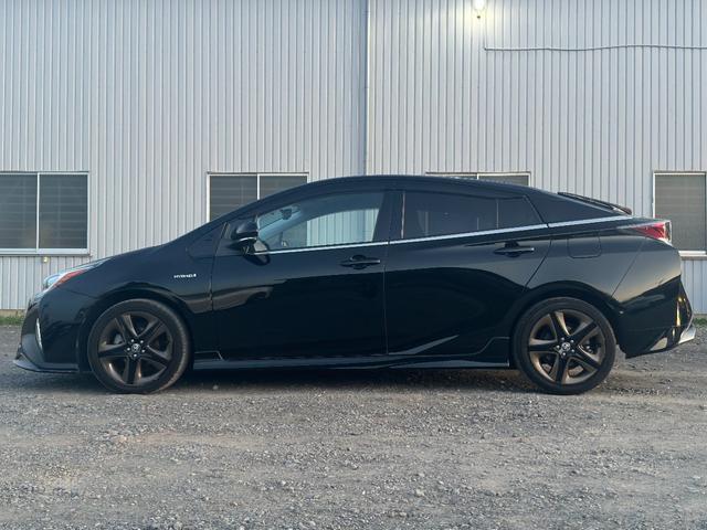 プリウス Aツーリングセレクション 1年保証付き/TRDエアロ/黒革/純正9型ナビ/BSM/セーフティセンス/クルコン/シートヒーター/HUD/ドラレコ/バックカメラ/フルセグTV/BT再生/LEDヘッドライト/オートライト/電格ミラー(13枚目)