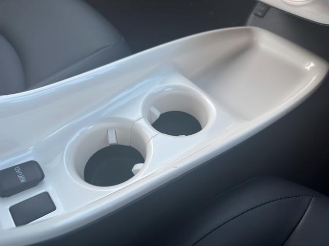プリウス Aツーリングセレクション 1年保証付き/TRDエアロ/黒革/純正9型ナビ/BSM/セーフティセンス/クルコン/シートヒーター/HUD/ドラレコ/バックカメラ/フルセグTV/BT再生/LEDヘッドライト/オートライト/電格ミラー(34枚目)