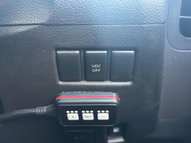 フェアレディZ バージョンS 6MT/R35ルックウェーバースポーツエアロ/GTウイング/エンケイRP03/ローダウン/セミバケ/MOMOステ/LEDテール/アルパインオーディオ/社外マフラー/ブレンボキャリパー/ETC(41枚目)