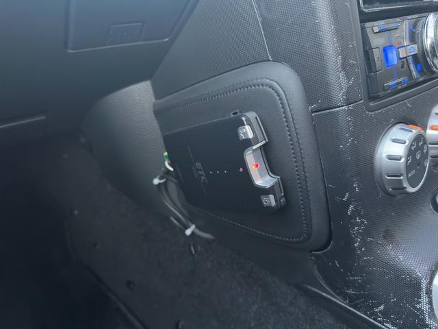 フェアレディZ バージョンS 6MT/R35ルックウェーバースポーツエアロ/GTウイング/エンケイRP03/ローダウン/セミバケ/MOMOステ/LEDテール/アルパインオーディオ/社外マフラー/ブレンボキャリパー/ETC(52枚目)