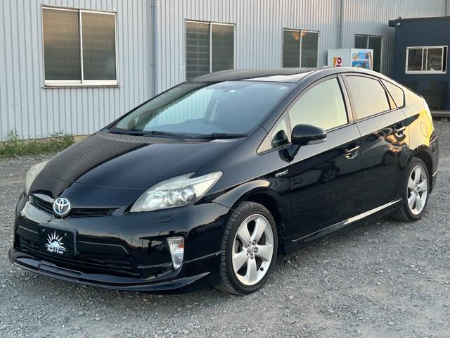 プリウス Ｓツーリングセレクション　１年保証付／純正ＯＰフルエアロ／サイバーナビ／フルセグＴＶ／バックカメラ／Ｂｌｕｅｔｏｏｔｈ再生／ＥＴＣ／全周囲ドラレコ／黒内装／ＬＥＤヘッドライト／グレード専用１７ＡＷ／ヘッドライトウォッシャー（15枚目）