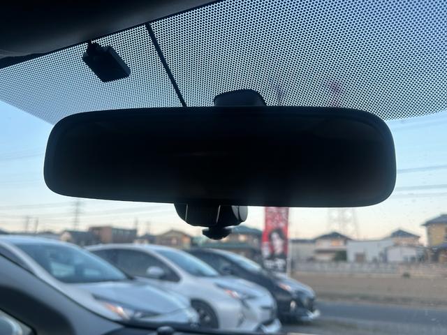 プリウス Ｓツーリングセレクション　１年保証付／純正ＯＰフルエアロ／サイバーナビ／フルセグＴＶ／バックカメラ／Ｂｌｕｅｔｏｏｔｈ再生／ＥＴＣ／全周囲ドラレコ／黒内装／ＬＥＤヘッドライト／グレード専用１７ＡＷ／ヘッドライトウォッシャー（27枚目）