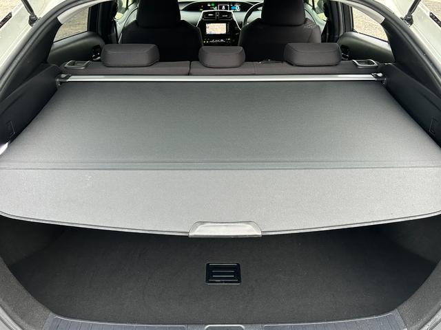 プリウス Ｓセーフティプラス　１年保証付き／モデリスタエアロ／禁煙車／レーダークルーズ／クリアランスソナー／純正ナビ／フルセグＴＶ／Ｂｌｕｅｔｏｏｔｈ再生／バックカメラ／ＥＴＣ／フォグランプ／革巻きステアリング（43枚目）