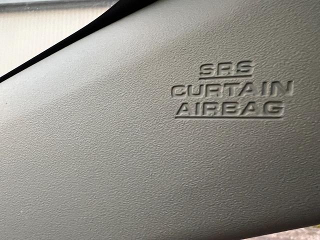 プリウス Ｓツーリングセレクション　１年保証付／禁煙車／純正ナビ／バックカメラ／ＴＶ視聴／ＥＴＣ／ＬＥＤヘッドライト／フォグランプ／メッキガーニッシュ／純正グレード専用１７ＡＷ／ヘッドライトウォッシャー／ＣＤ再生／オートライト（18枚目）