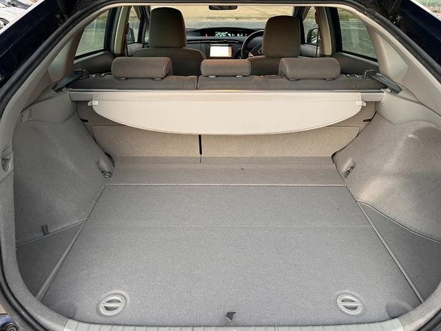 プリウス Ｓツーリングセレクション　１年保証付／禁煙車／純正ナビ／バックカメラ／ＴＶ視聴／ＥＴＣ／ＬＥＤヘッドライト／フォグランプ／メッキガーニッシュ／純正グレード専用１７ＡＷ／ヘッドライトウォッシャー／ＣＤ再生／オートライト（48枚目）