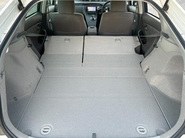 プリウス Ｓツーリングセレクション　１年保証付／カロッツェリアナビ／フルセグＴＶ／Ｂｌｕｅｔｏｏｔｈ再生／バックカメラ／ＥＴＣ／グレード専用１７ＡＷ／ＬＥＤヘッドライト／フォグランプ／ヘッドライトウォッシャー／オートライト／スマートキー（41枚目）