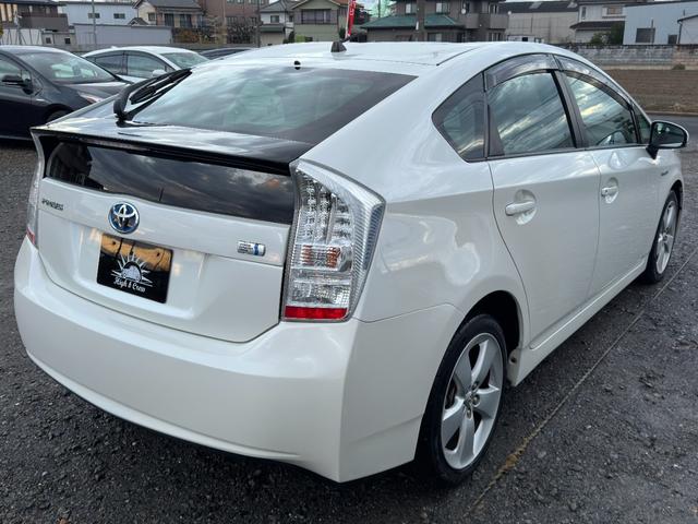 プリウス Sツーリングセレクション 1年保証付/純正ナビ/TV視聴/LEDヘッドライト/フォグランプ/ETC/CD・DVD再生/オートライト/電格ミラー/スマートキー/パワーウィンドウ/衝突安全ボディ/盗難防止システム(10枚目)