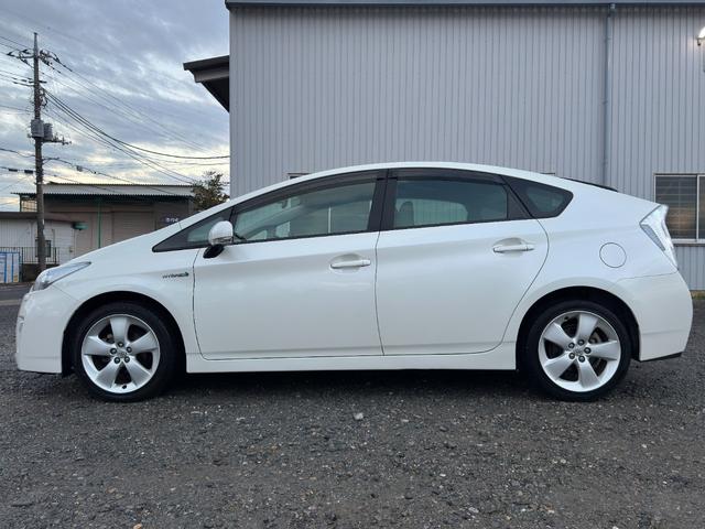 プリウス Sツーリングセレクション 1年保証付/純正ナビ/TV視聴/LEDヘッドライト/フォグランプ/ETC/CD・DVD再生/オートライト/電格ミラー/スマートキー/パワーウィンドウ/衝突安全ボディ/盗難防止システム(13枚目)