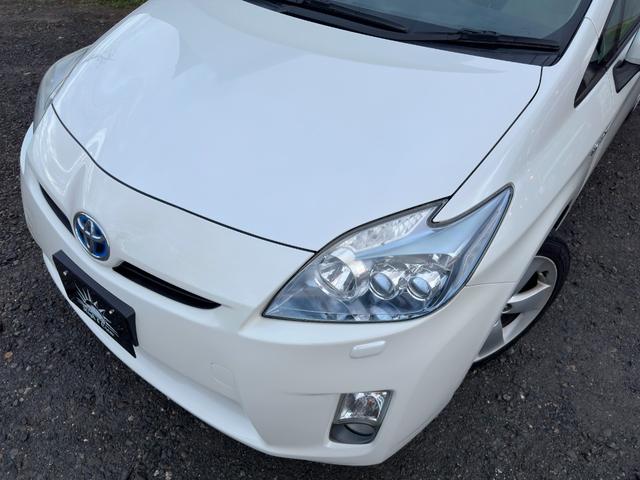 プリウス Sツーリングセレクション 1年保証付/純正ナビ/TV視聴/LEDヘッドライト/フォグランプ/ETC/CD・DVD再生/オートライト/電格ミラー/スマートキー/パワーウィンドウ/衝突安全ボディ/盗難防止システム(15枚目)