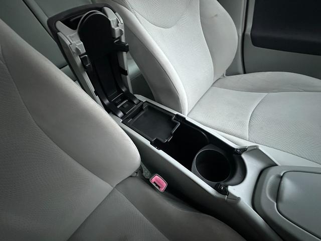 プリウス Sツーリングセレクション 1年保証付/純正ナビ/TV視聴/LEDヘッドライト/フォグランプ/ETC/CD・DVD再生/オートライト/電格ミラー/スマートキー/パワーウィンドウ/衝突安全ボディ/盗難防止システム(36枚目)