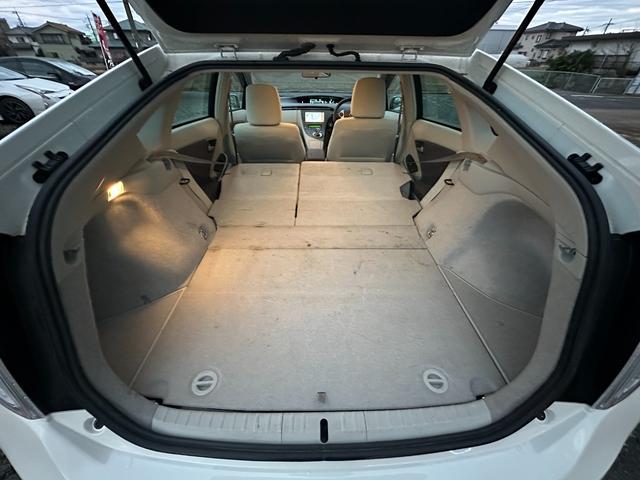 プリウス Sツーリングセレクション 1年保証付/純正ナビ/TV視聴/LEDヘッドライト/フォグランプ/ETC/CD・DVD再生/オートライト/電格ミラー/スマートキー/パワーウィンドウ/衝突安全ボディ/盗難防止システム(48枚目)