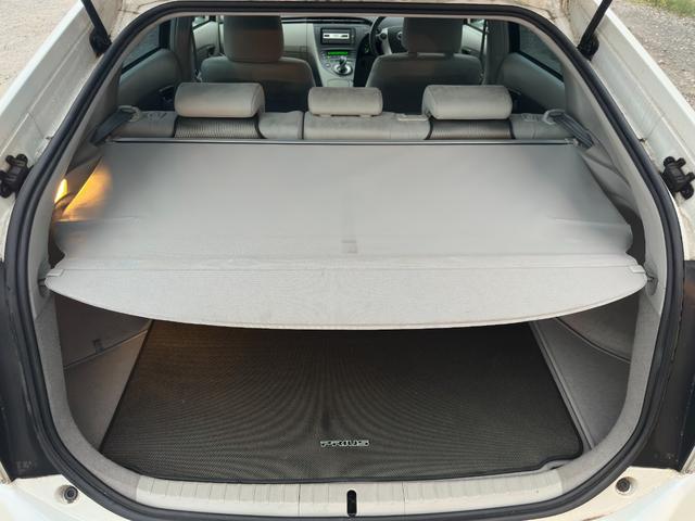 プリウス Ｇツーリングセレクション　１年保証付き／純正ナビ／ＬＥＤヘッドライト／フォグランプ／ＥＴＣ／クルコン／ドラレコ／Ｂカメラ／ＢＴ再生／ＴＶ視聴／ＣＤ・ＤＶＤ再生／オートライト／スマートキー／電動格納ミラー／パワーウィンドウ（48枚目）