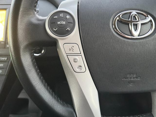 プリウス Ｓツーリングセレクション　１年保証付き／禁煙車／純正ナビ／ＬＥＤヘッドライト／フォグランプ／ＥＴＣ／Ｂカメラ／ＢＴ再生／ＴＶ視聴／ＣＤ・ＤＶＤ再生／ステアリングスイッチ／スマートキー／オートライト／パワーウィンドウ／電格ミラー（27枚目）