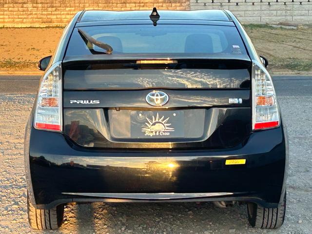 プリウス Ｓツーリングセレクション　１年保証付き／純正ナビ／ＬＥＤヘッドライト／フォグランプ／ＥＴＣ／バックカメラ／ＢＴ再生／フルセグＴＶ／ＣＤ・ＤＶＤ再生／ステアリングスイッチ／スマートキー／オートライト／パワーウィンドウ／電格ミラー（11枚目）