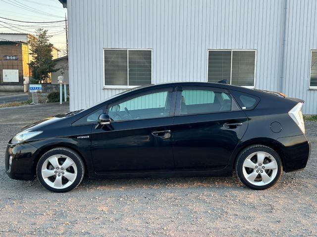 プリウス Ｓツーリングセレクション　１年保証付き／純正ナビ／ＬＥＤヘッドライト／フォグランプ／ＥＴＣ／バックカメラ／ＢＴ再生／フルセグＴＶ／ＣＤ・ＤＶＤ再生／ステアリングスイッチ／スマートキー／オートライト／パワーウィンドウ／電格ミラー（13枚目）