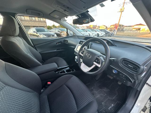 プリウス Ｓセーフティプラス　１年保証付き／禁煙車／トヨタセーフティセンス／クリアランスソナー／ドラレコ／ＬＥＤヘッド／フォグ／ＥＴＣ／Ｂカメラ／フルセグＴＶ／ＢＴ再生／クルコン／ＣＤ・ＤＶＤ再生／オートライト／電動格納ミラー／（22枚目）