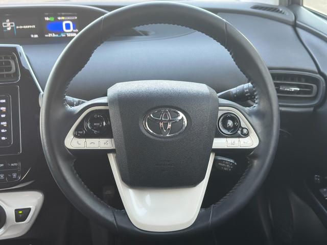 プリウス Ｓセーフティプラス　１年保証付き／禁煙車／トヨタセーフティセンス／クリアランスソナー／ドラレコ／ＬＥＤヘッド／フォグ／ＥＴＣ／Ｂカメラ／フルセグＴＶ／ＢＴ再生／クルコン／ＣＤ・ＤＶＤ再生／オートライト／電動格納ミラー／（24枚目）