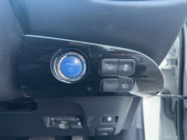 プリウス Ｓセーフティプラス　１年保証付き／禁煙車／トヨタセーフティセンス／クリアランスソナー／ドラレコ／ＬＥＤヘッド／フォグ／ＥＴＣ／Ｂカメラ／フルセグＴＶ／ＢＴ再生／クルコン／ＣＤ・ＤＶＤ再生／オートライト／電動格納ミラー／（31枚目）